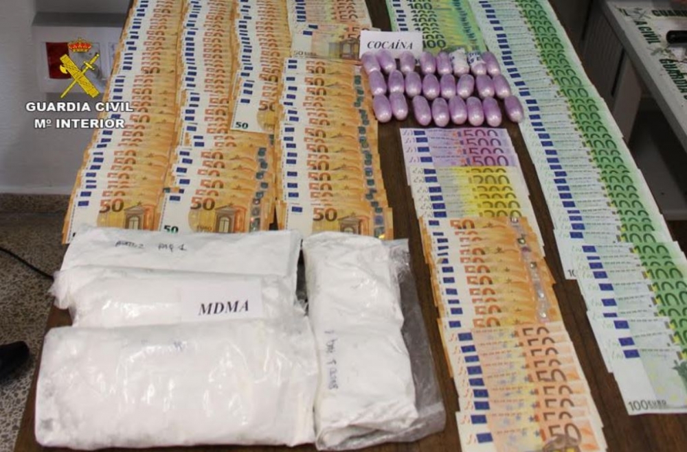 La Guardia Civil desarticula en Menorca una organización dedicada a la introducción y tráfico de drogas en la isla