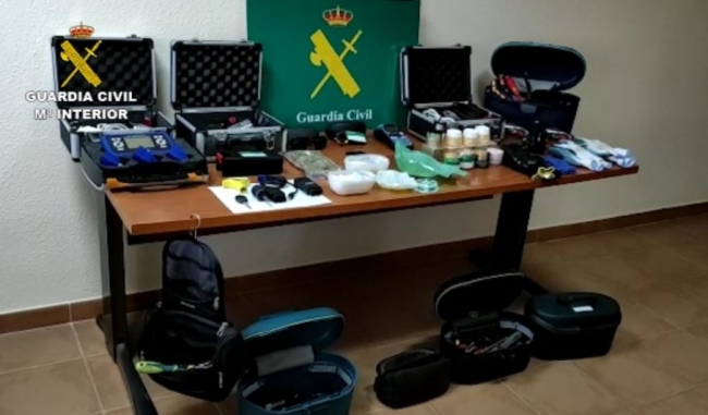 La Guardia Civil detiene a los 3 integrantes de un grupo especializado en robar en farmacias durante el estado de alarma