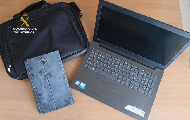 La Guardia Civil ha detenido a tres hombres
por dos delitos de robo en viviendas
ocurridos en Inca y Alcudia