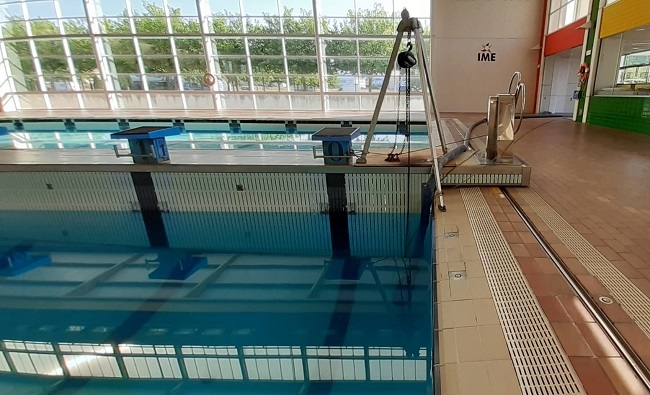 EMAYA reutiliza el agua de las piscinas de Son Hugo para la limpieza de calles