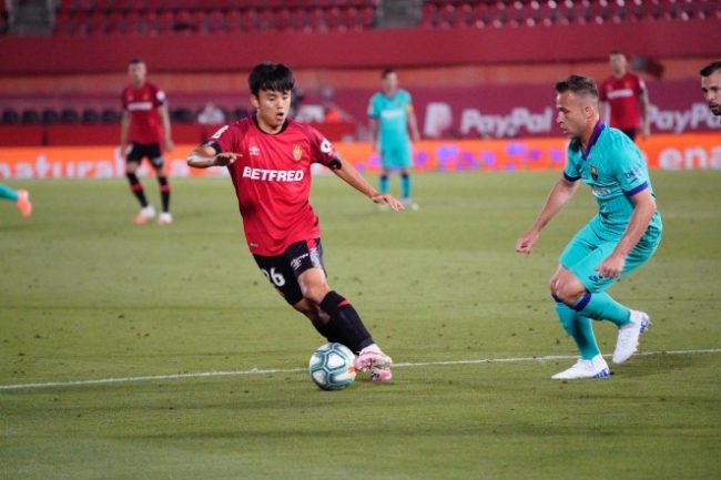 El Govern trabaja para reiniciar competiciones deportivas y volver a abrir las gradas al público