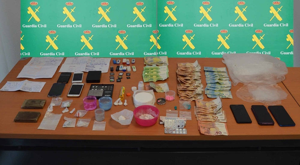 La Guardia Civil desarticula un importante punto de venta de drogas en la localidad de Palmanova 