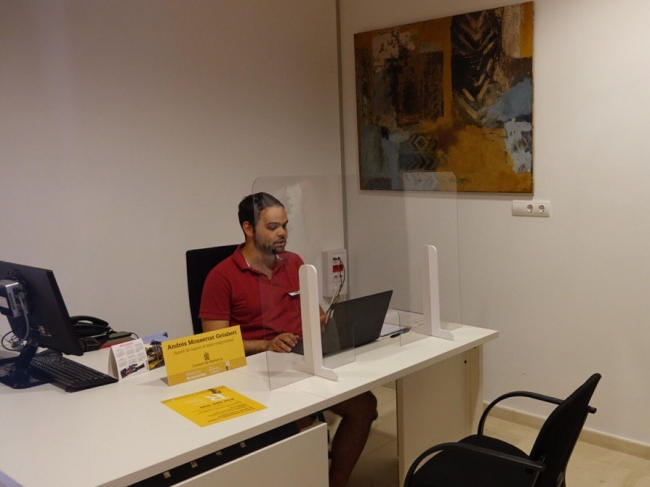 Los agentes de apoyo del Consell para autónomos y empresas ya han atendido a más de 1.400 citas