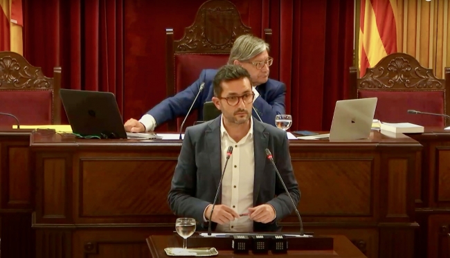 La propuesta socialista para proteger a los menores de los mensajes de odio e incitación a la violencia es aprobada por unanimidad