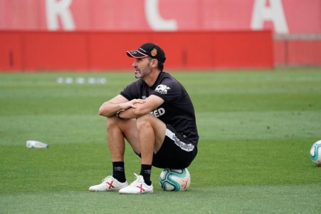 Vicente Moreno: 'Lo daremos todo ante el Sevilla para seguir con opciones'