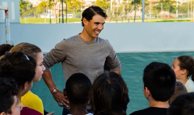 La Fundación Rafa Nadal cumple 10 años
promoviendo el deporte como herramienta
para el desarrollo personal y social