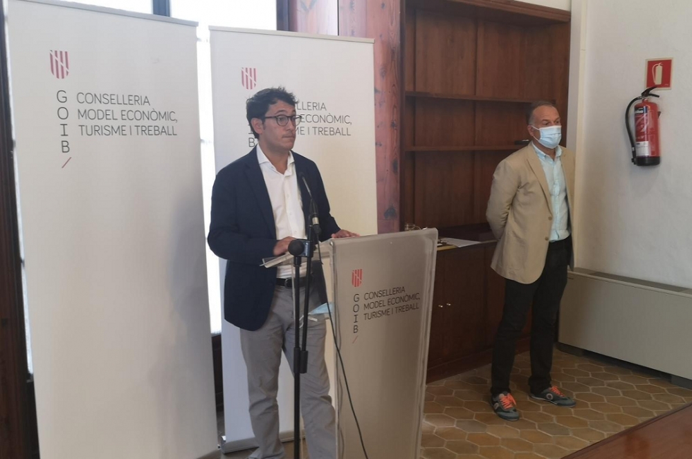 El paro baja en Baleares en diciembre por primera vez en cinco meses