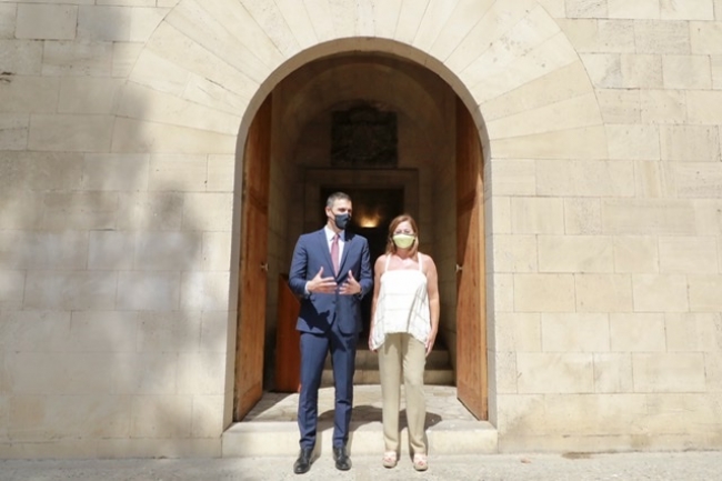 La presidenta Armengol agradece el compromiso del presidente Sánchez con la recuperación económica y social de las Islas