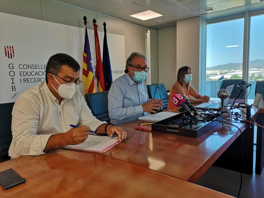 El curso será presencial hasta 2º de ESO y en el resto de cursos podrá ser semipresencial