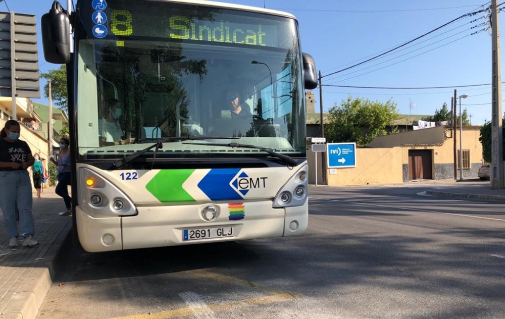 Cort “se niega a informar” sobre la situación en la EMT tras la imputación de la Dirección por malversación, prevaricación y falsedad documental