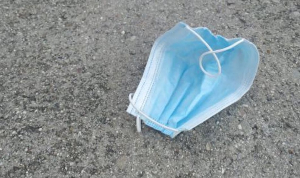Campaña contra el abandono inadecuado de las mascarillas usadas