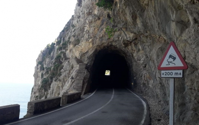 El Consell inicia las obras de iluminación del túnel de Formentor