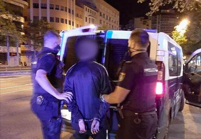 La Policía Nacional han detenido a un joven por el robo de una motocicleta en Palma