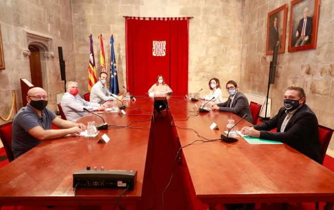 Acuerdo para protejer a 85.000 fijos discontinuos de las Illes Balears y prorroga los ERTE hasta el 31 de enero
