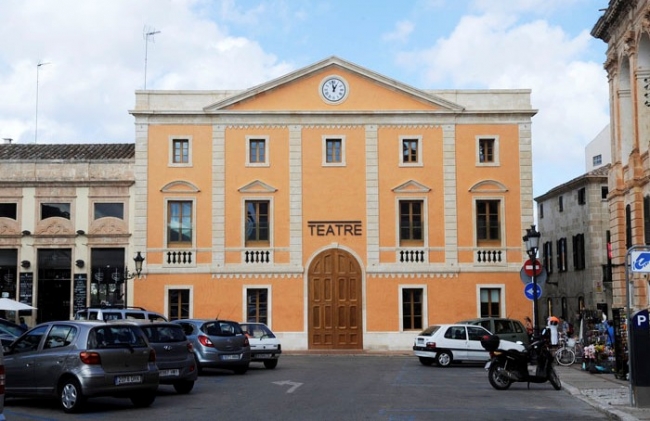 Cultura destina 40.000 euros al teatre municipal des born de Ciutadella 
