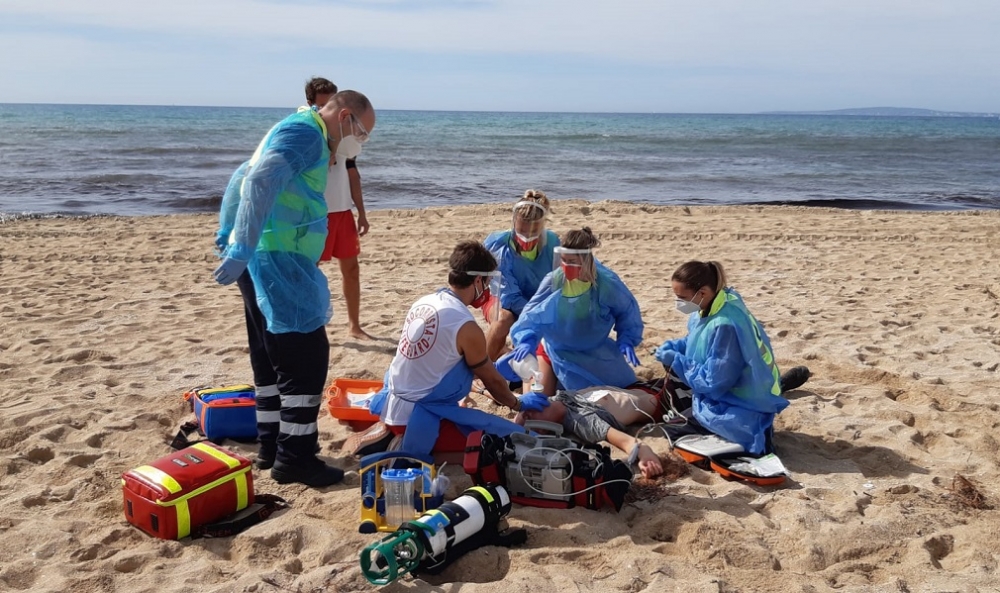 Aumenta el número de personas reanimadas en las playas de Baleares por la rápida respuesta de los socorristas