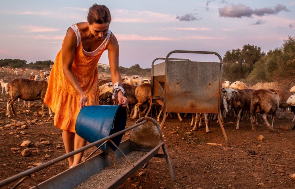 Agricultura convoca el III concurso de fotografía para reivindicar las mujeres rurales con motivo del día internacional