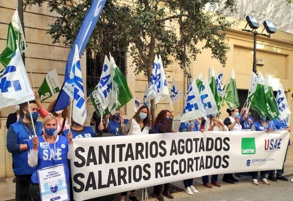 Protestas por el recorte del 2’9% del salario que van a sufrir los funcionarios de Baleares