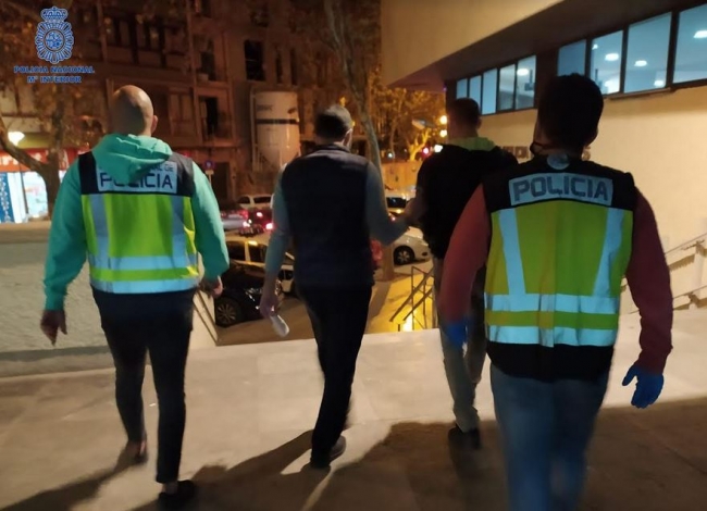 La Policía Nacional detiene a un falso revisor del gas por hurtos y estafas a mujeres de edad avanzada en Palma