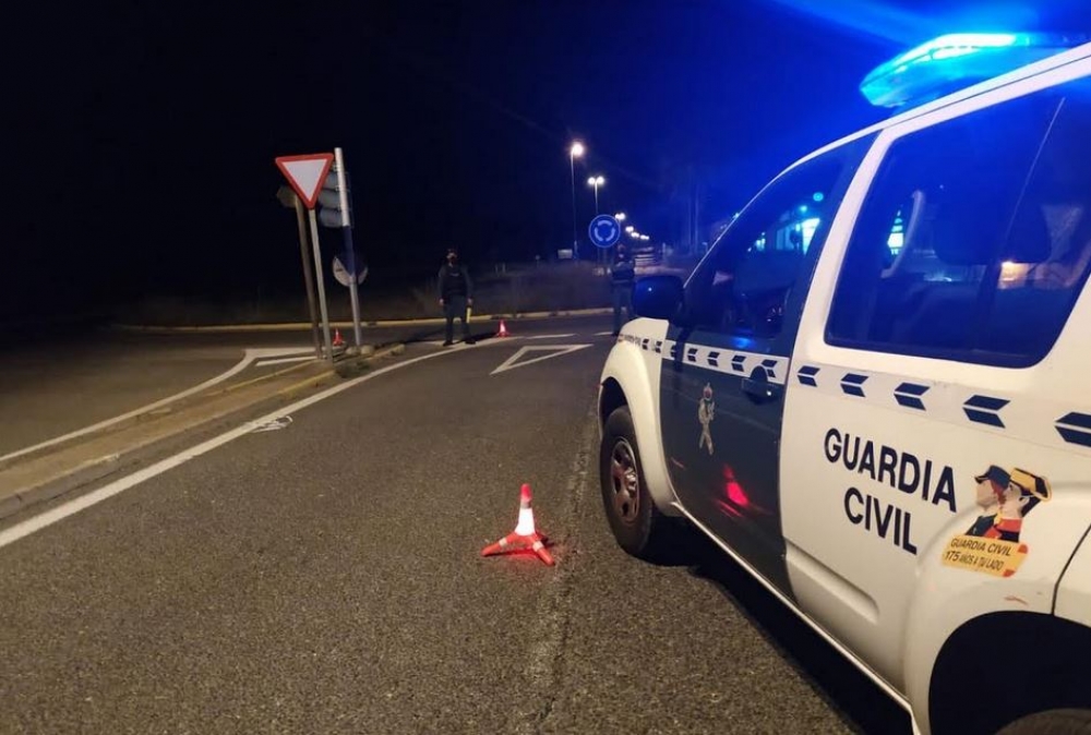 La Guardia Civil de Calvià ha detenido a dos personas por huir de las gasolineras sin pagar