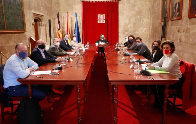 PIMEM apoya las restricciones del Govern