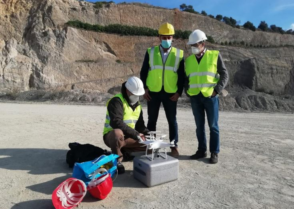 Incorporan un dron de alta tecnología para la inspección de canteras