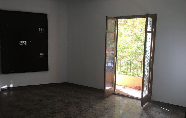 El Govern inicia la compra de viviendas de grandes tenedores con la adquisición de los primeros 8