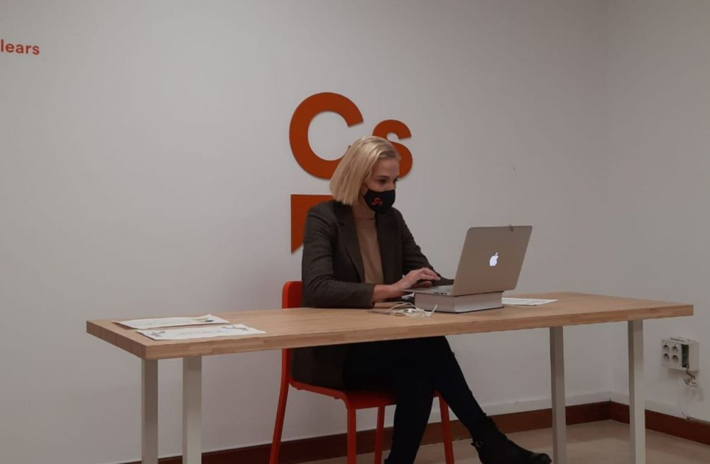 Cs Palma reclama buscar fórmulas de colaboración público-privada para dar un uso a los edificios abandonados en el Arenal