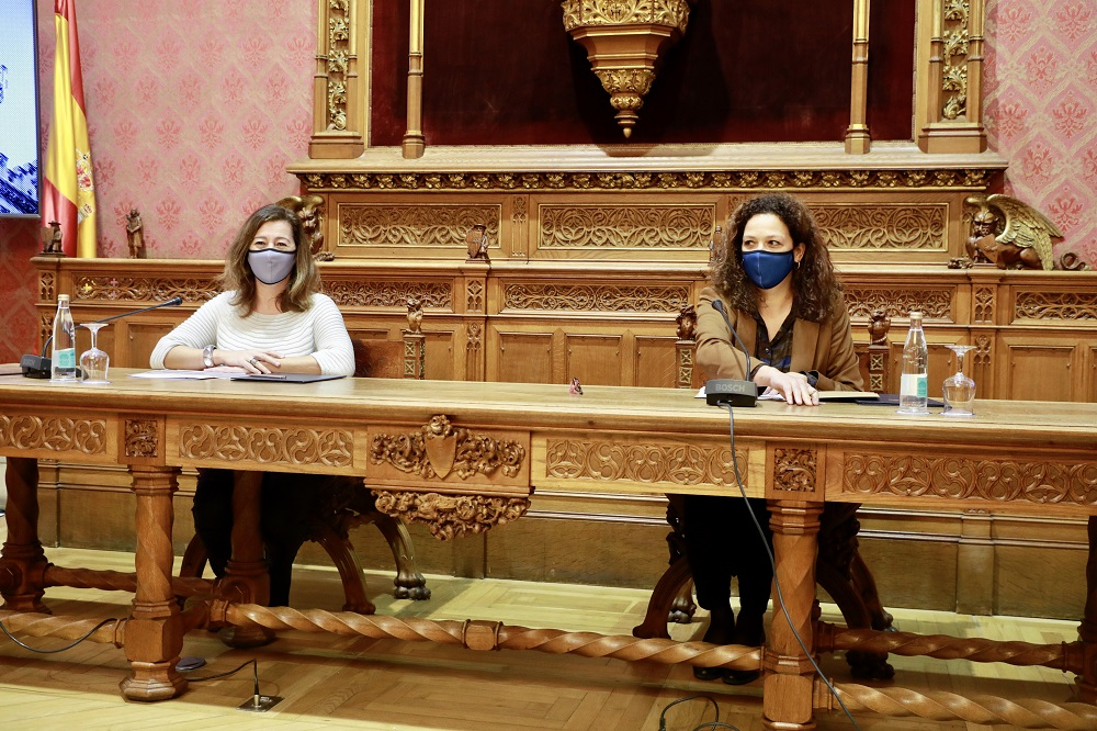 Se destinarán ayudas de 1.500 euros mensuales por centro de trabajo durante el primer trimestre del año