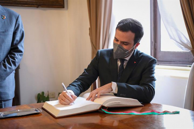 Consumo pone en marcha un proyecto piloto con escolares para combatir la obesidad infantil