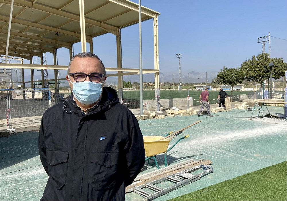 Santa Eugenia construye unos nuevos vestuarios en el polideportivo municipal