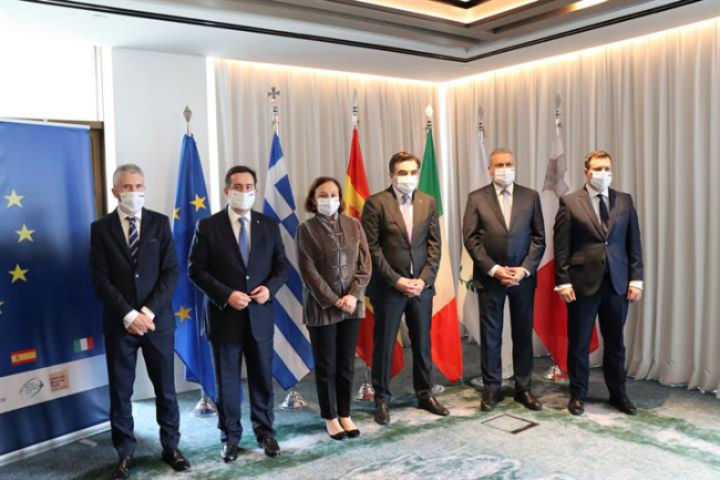 España, Italia, Grecia, Chipre y Malta reclaman a la UE un reparto equitativo de la responsabilidad en materia migratoria