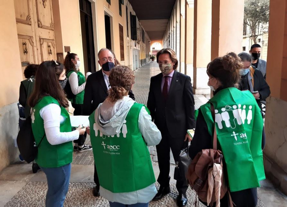 Reclaman al Govern que se garantice el derecho de toda la población a participar en el Programa de Detección Precoz de Cáncer Colorrectal
