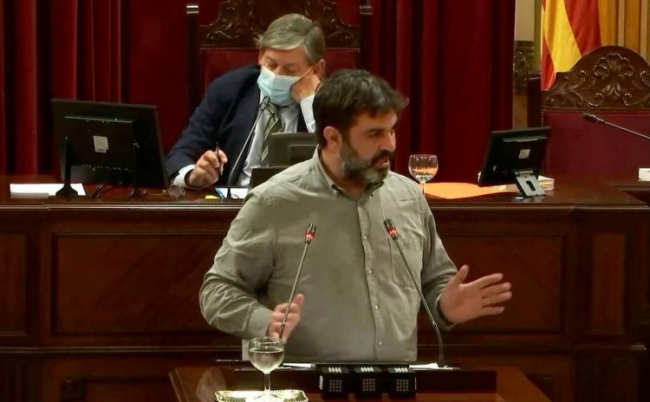 Ferrà (MÉS): 'El estado español discrimina no exigiendo el conocimiento del catalán a sus trabajadores dentro de las Islas Baleares'