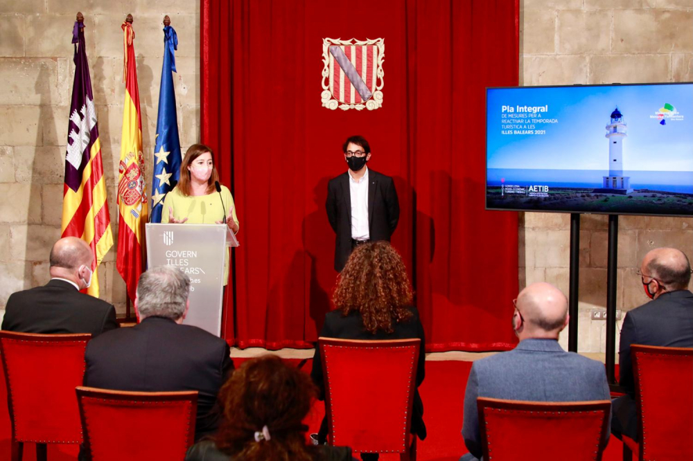 El Govern presenta un Plan para la reactivación del turismo dotado con 11 millones de euros