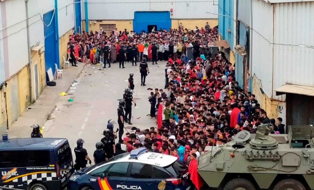 Llegada masiva de inmigrantes a la ciudad autónoma de Ceuta