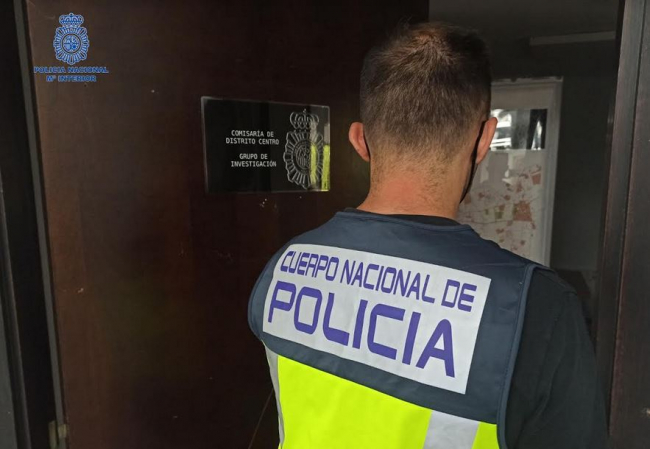 La Policía Nacional ha detenido a un hombre que apuñaló a otro de forma sorpresiva