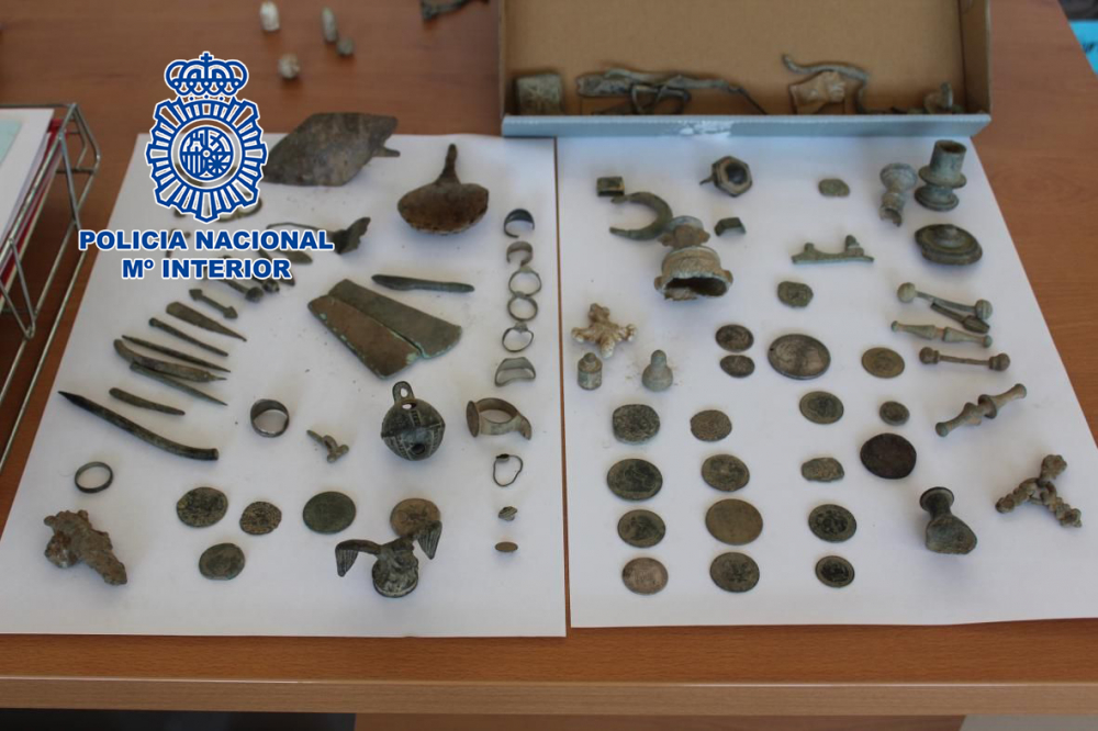 La Policía Nacional recupera diversas piezas arqueológicas procedentes de expolio