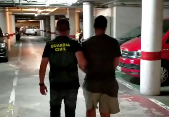 La Guardia Civil ha detenido a dos hombres por un robo con violencia en Marratxí