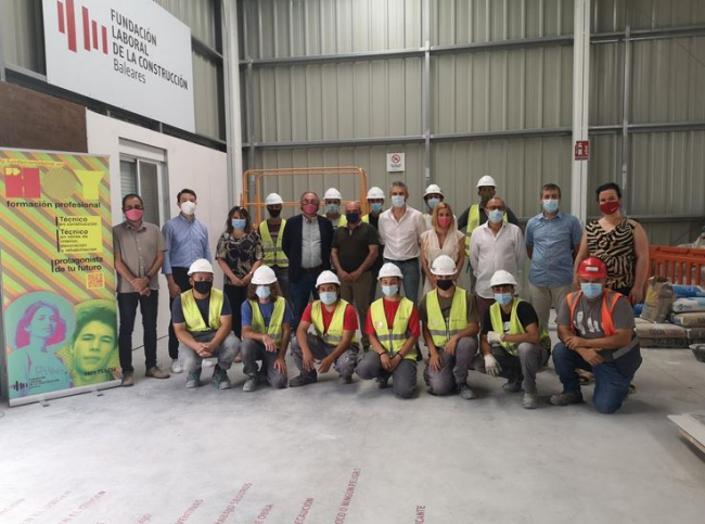 Educación y la Fundación Laboral de la Construcción firman un convenio de colaboración sobre los ciclos de FP de Edificación y Obra Civil