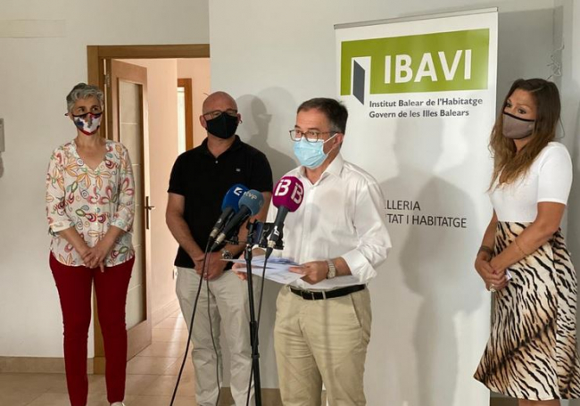 El Gobierno balear ya dispone de 29 de las 42 viviendas de los grandes tenedores que se acordó comprar y empieza a entregarlas