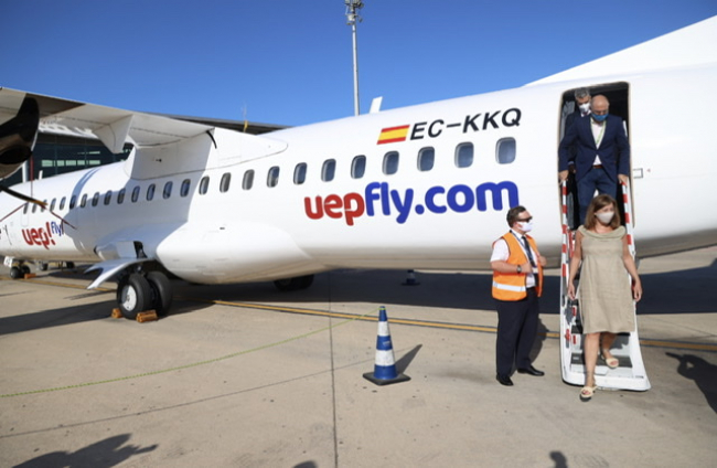 Armengol y Marí asisten al acto inaugural de las nuevas rutas interislas de la compañía Uep Fly
