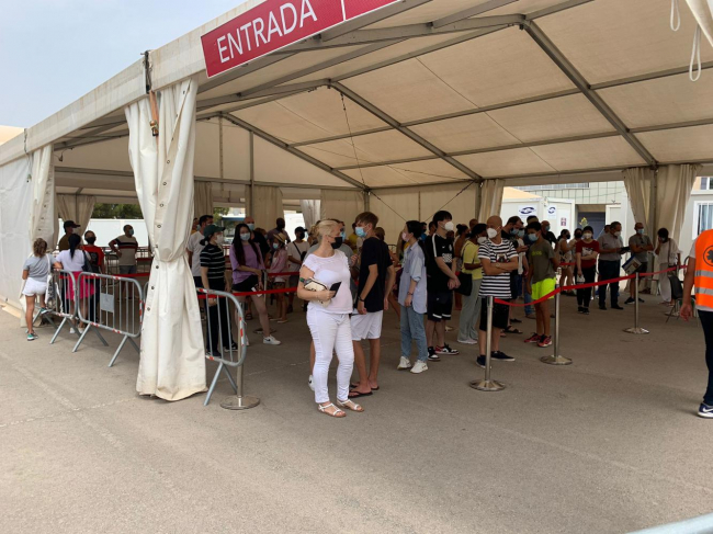 Salud organiza tres días de puertas abiertas para la vacunación sin cita