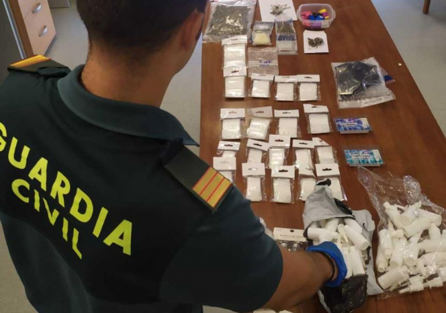 La Guardia Civil ha detenido a un hombre por tráfico de drogas en Sant Josep