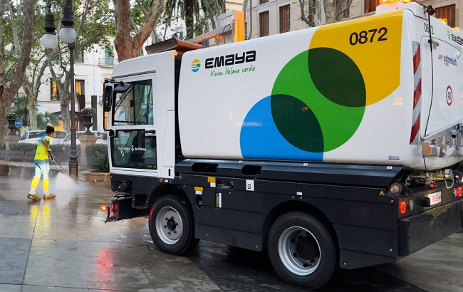 EMAYA cuenta con una nueva limpiadora con agua a presión de gran capacidad 