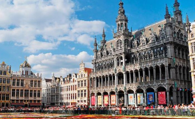 El Govern convoca seis becas formativas en Acció Exterior y UE para titulados universitarios con estancias repartidas entre Bruselas y Palma