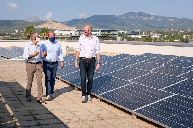 Instalan placas fotovoltaicas en las instalaciones de Son Rossinyol 