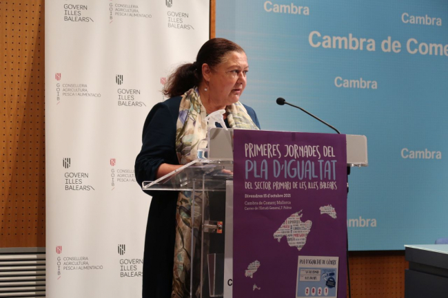 De la Concha apuesta por reforzar el liderazgo y la presencia de las mujeres en el sector primario y agroalimentario