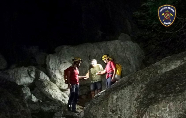 Bombers de Mallorca rescatan a cuatro excursionistas que se habían perdido en el Torrent de Pareis