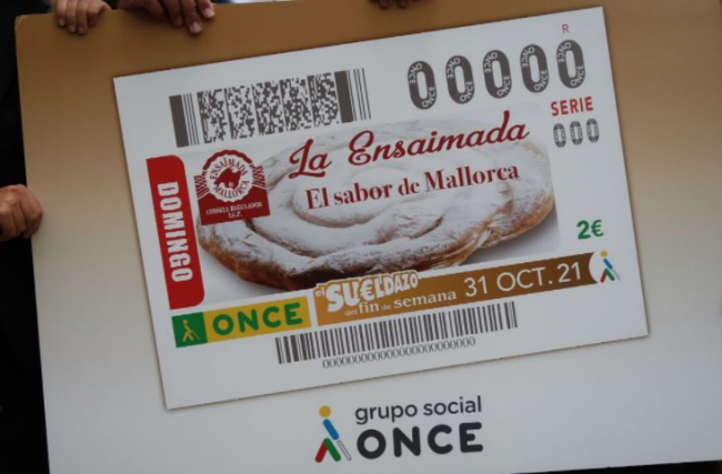 Presentan el cupón de la ONCE dedicado a la Ensaimada de Mallorca